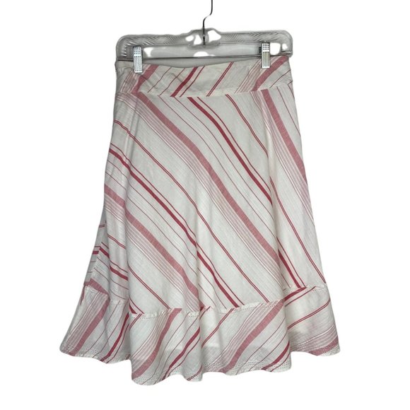 Banana Republic Women's Skirt White Strawbery Flared Bottom Eyelet Trim Size 4 - Picture 2 of 8